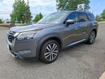 2022 Nissan Pathfinder Platinum 4WD