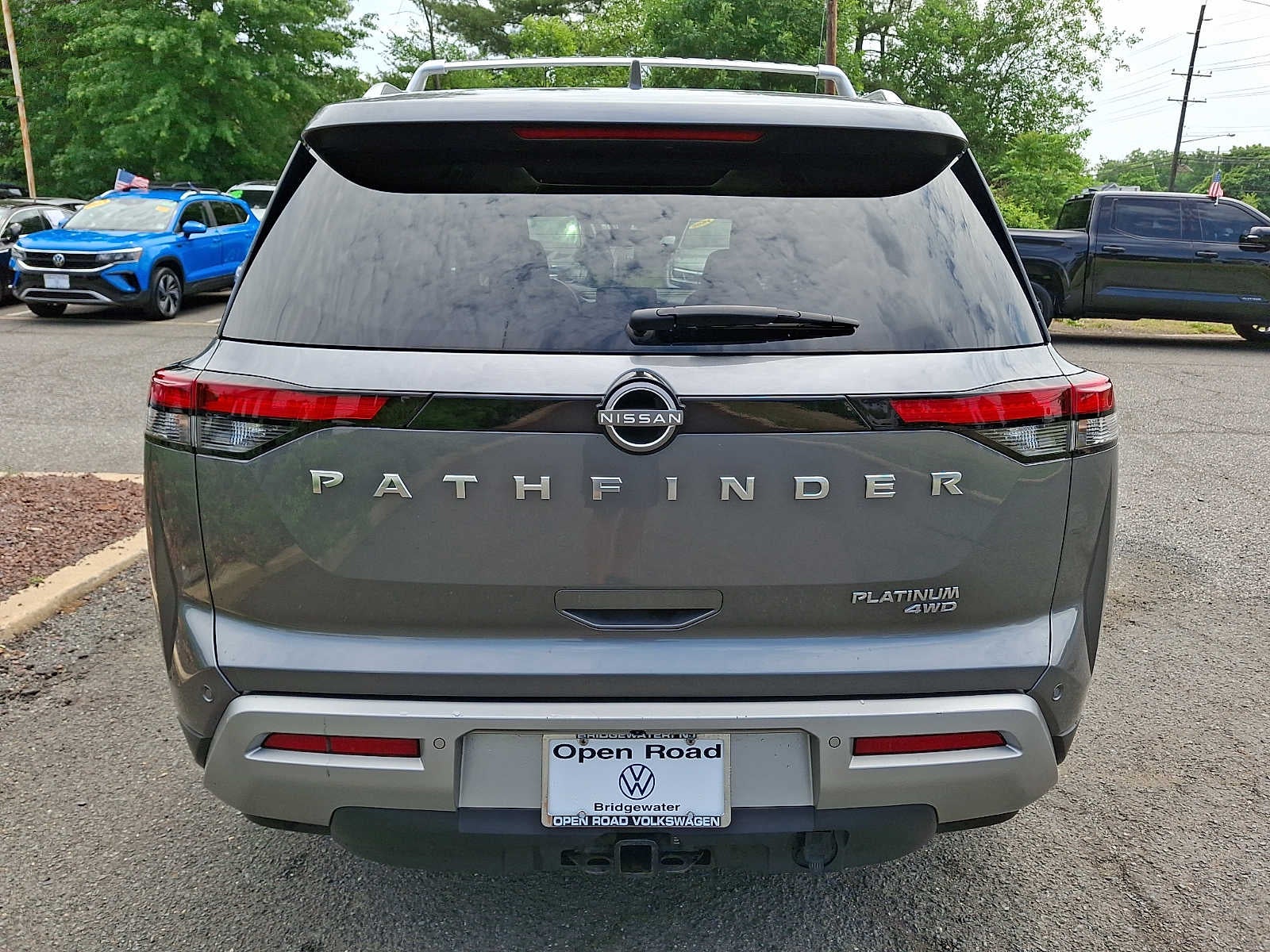 2022 Nissan Pathfinder Platinum 4WD