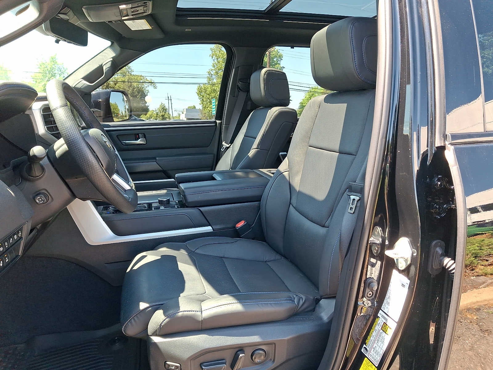 2024 Toyota Tundra Platinum CrewMax 5.5 Bed