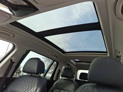 2023 BMW X7 xDrive40i Sports Activity Vehicle