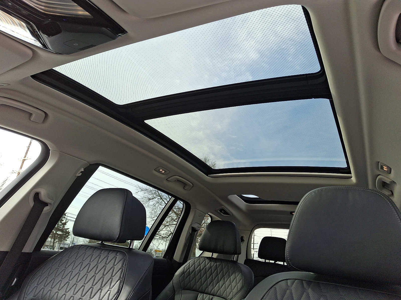 2023 BMW X7 xDrive40i Sports Activity Vehicle