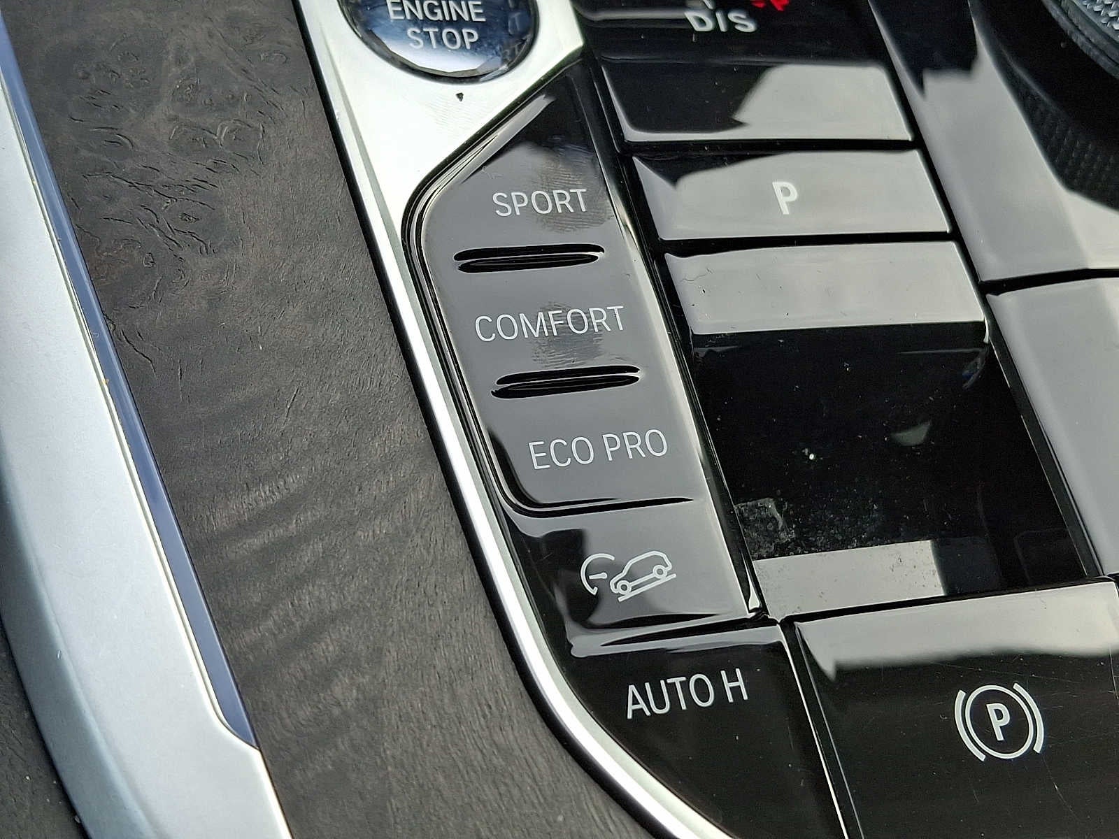 2023 BMW X7 xDrive40i Sports Activity Vehicle