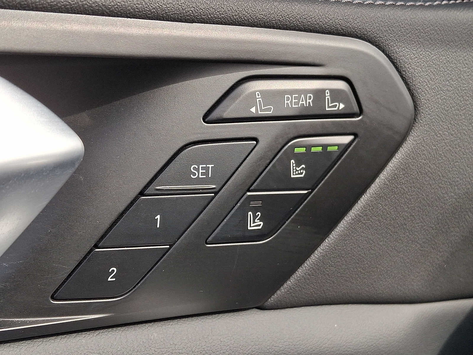 2023 BMW X7 xDrive40i Sports Activity Vehicle