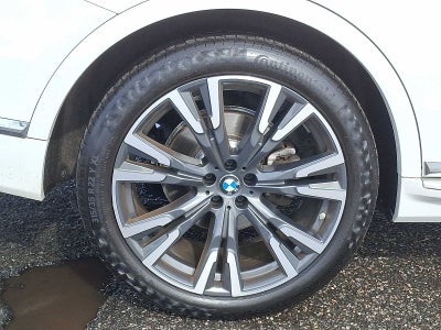 2023 BMW X7 xDrive40i Sports Activity Vehicle