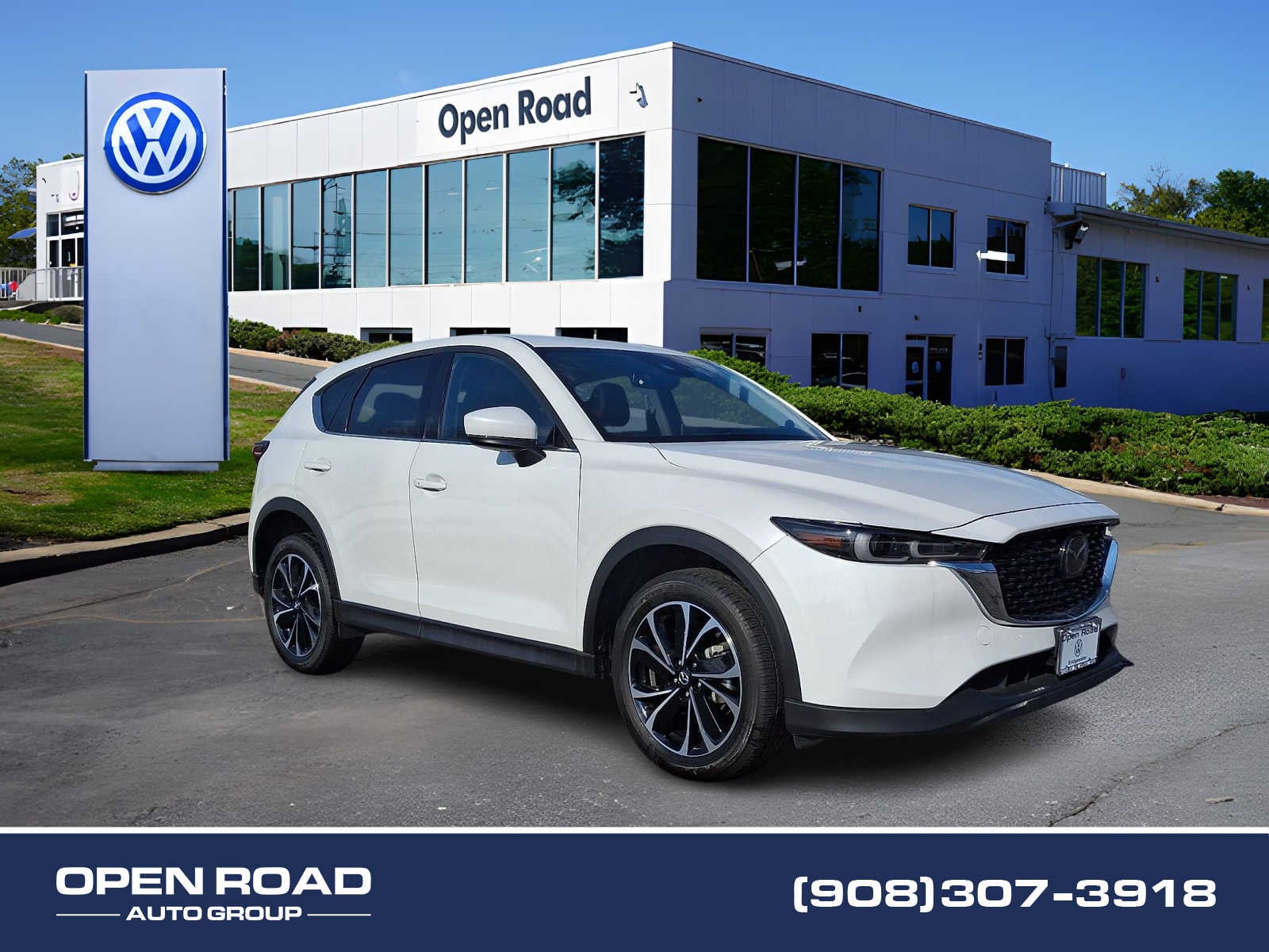 2023 Mazda CX-5 S Premium package