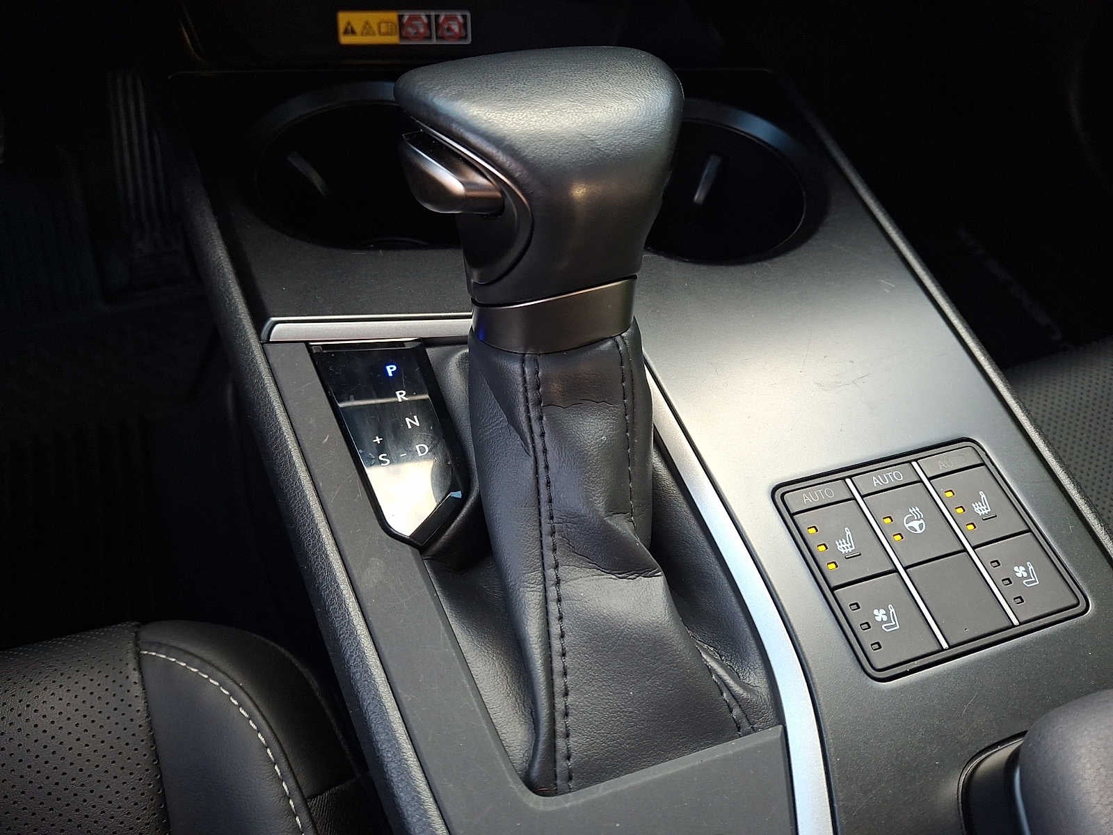 2024 Lexus UX UX 250h Premium AWD