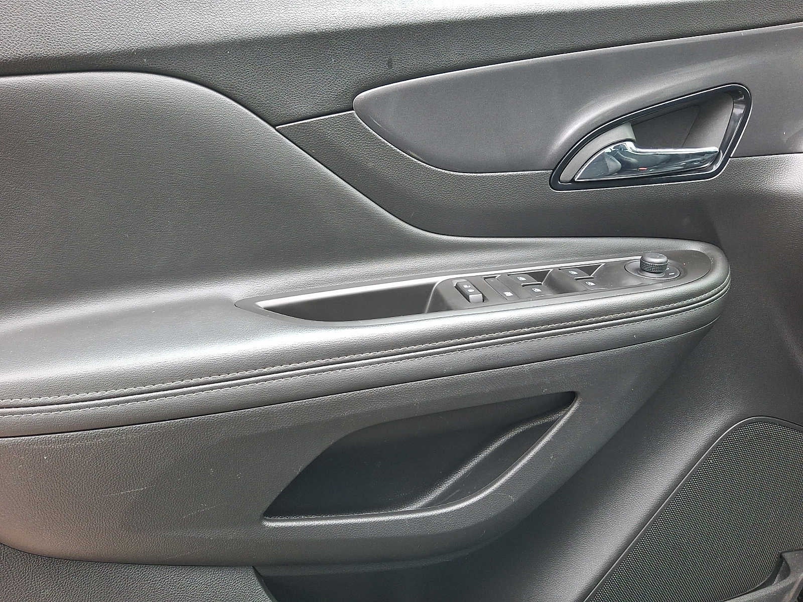 2022 Buick Encore AWD 4dr Preferred