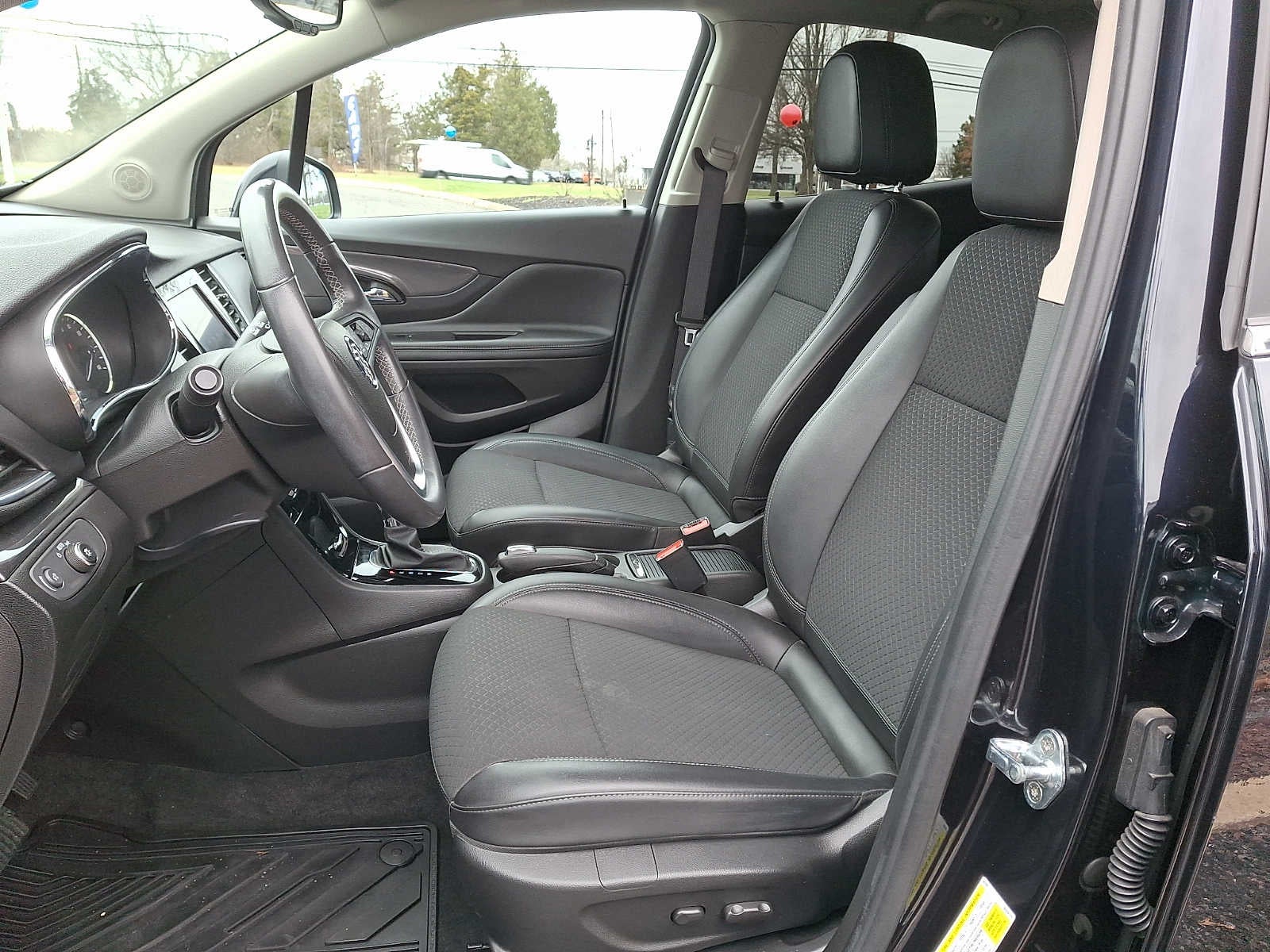 2022 Buick Encore AWD 4dr Preferred