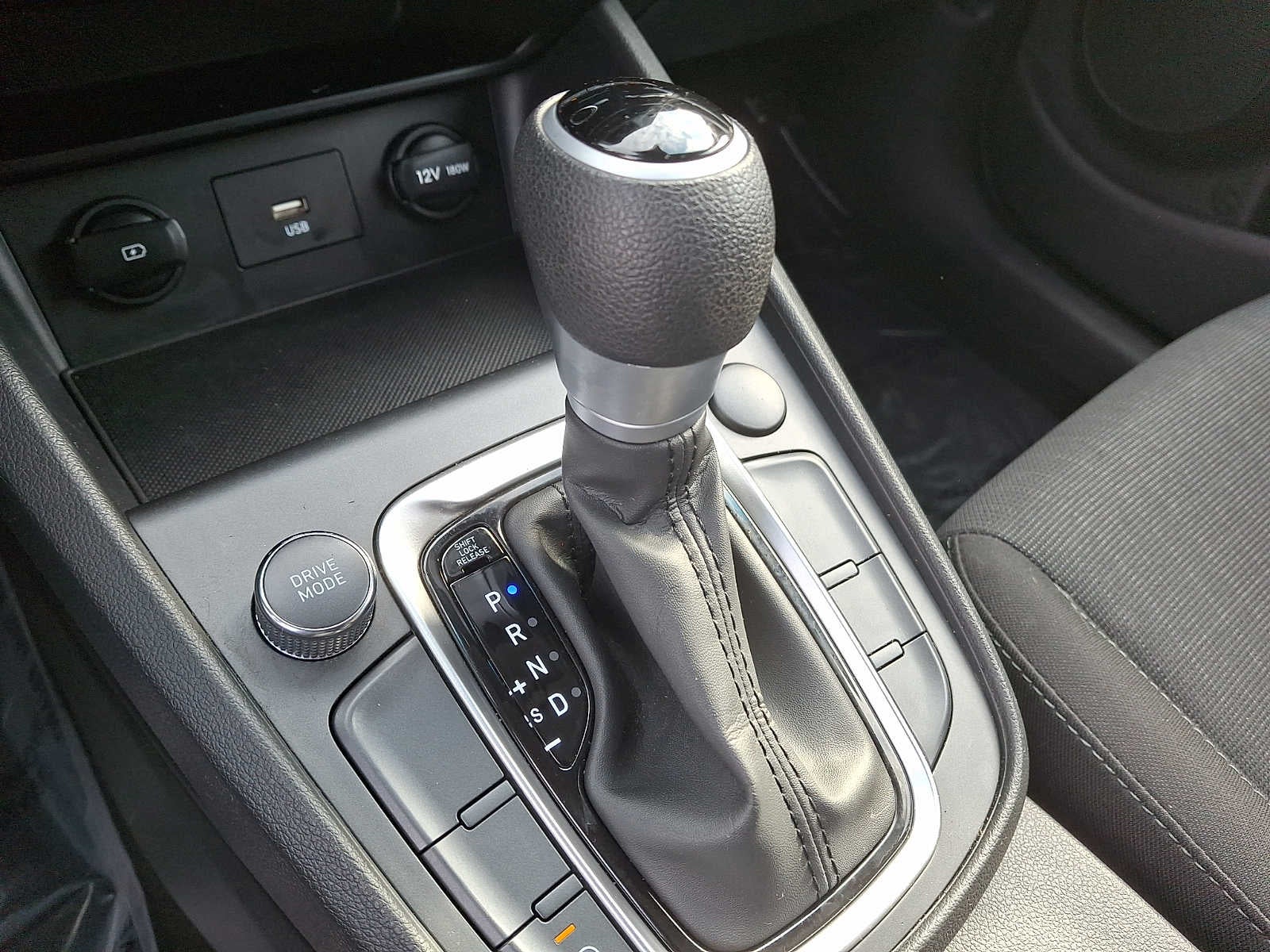 2023 Hyundai Kona SEL Auto FWD