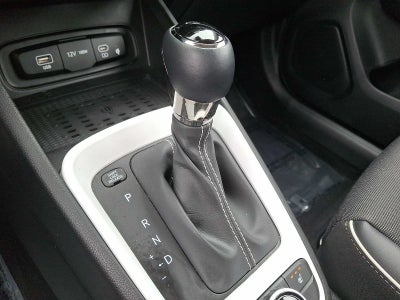 2023 Hyundai Venue Limited IVT