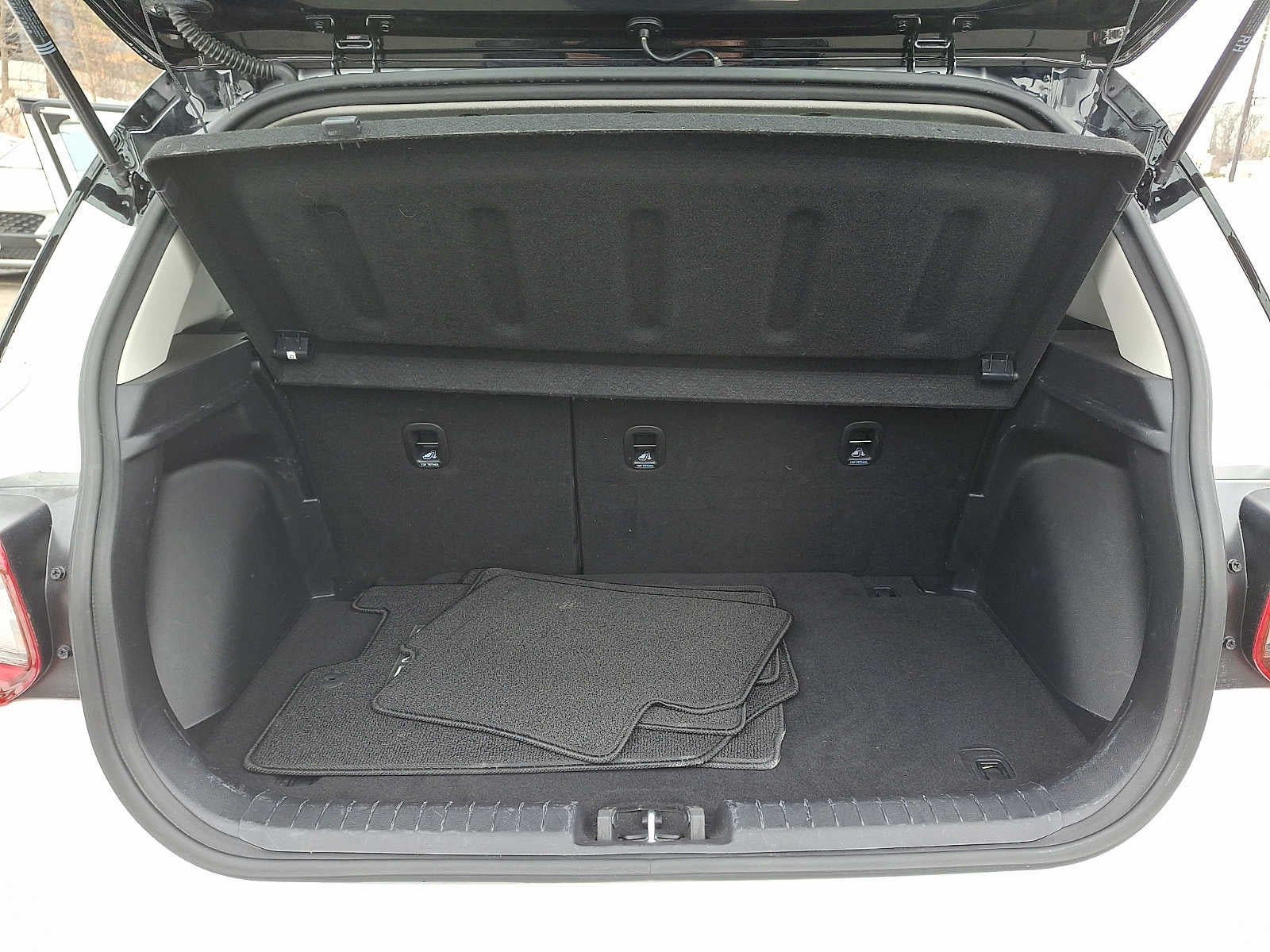 2023 Hyundai Venue Limited IVT