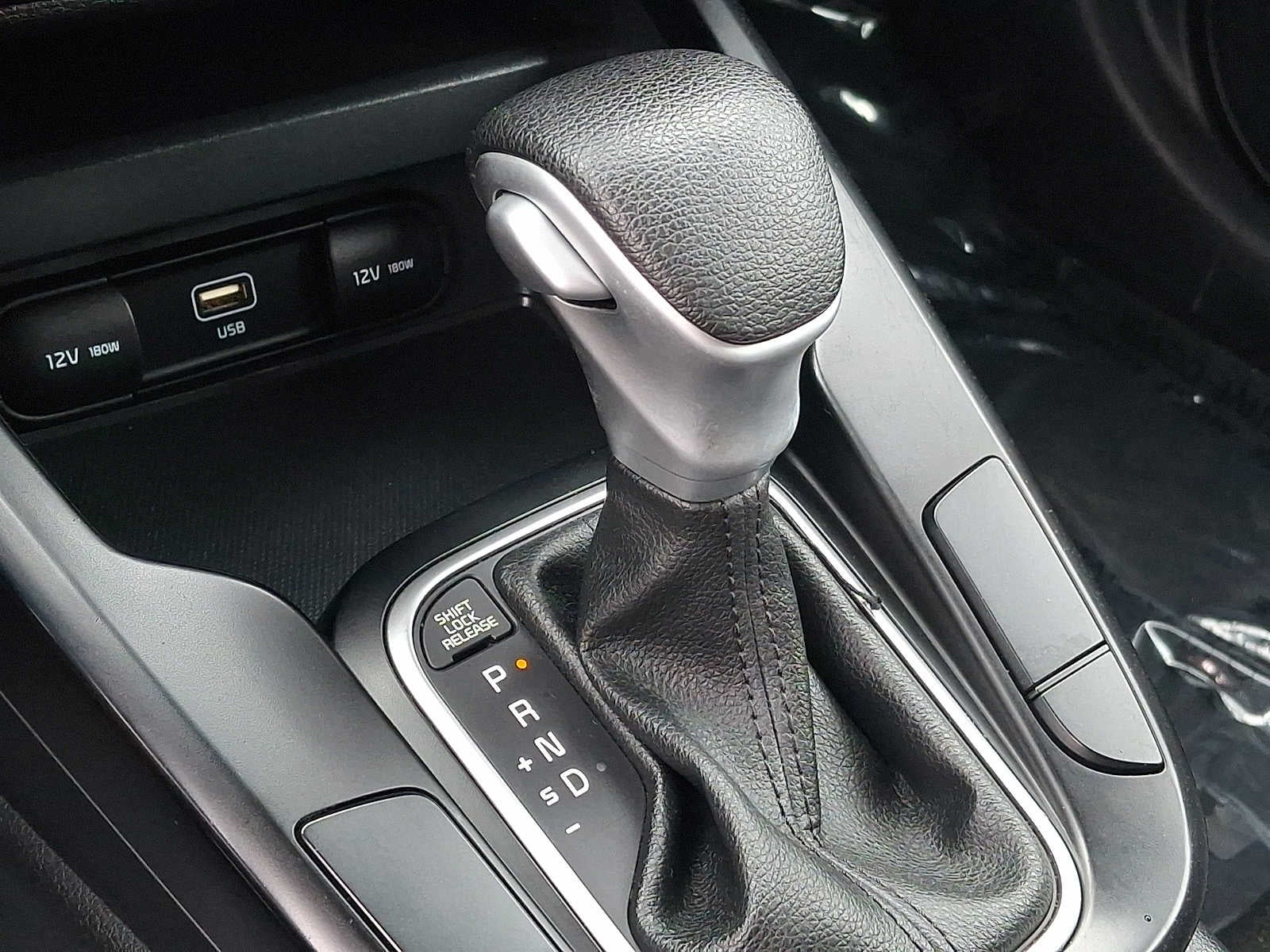 2023 Kia Soul LX IVT