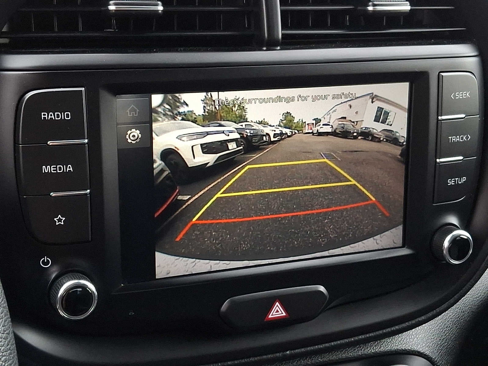 2023 Kia Soul LX IVT