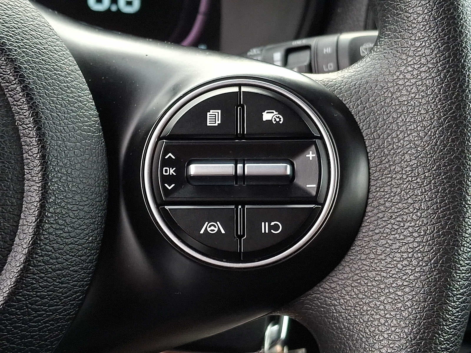 2023 Kia Soul LX IVT
