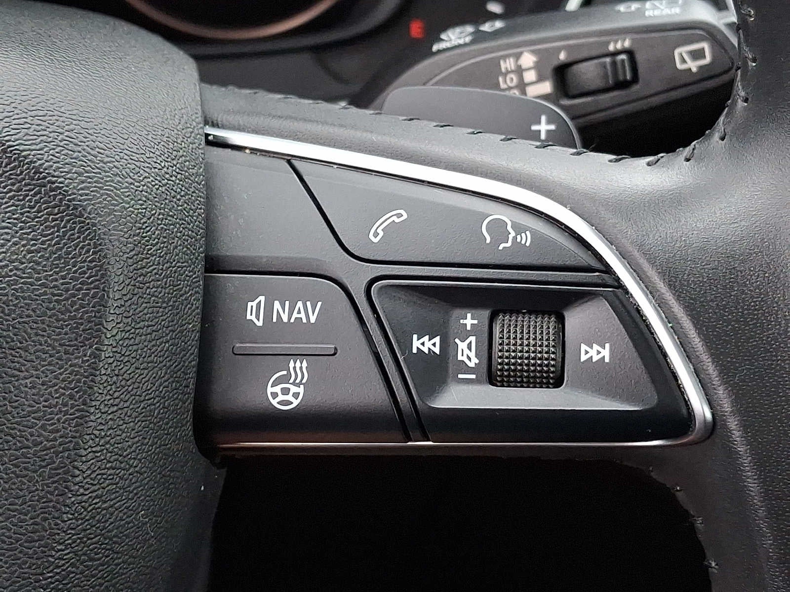 2019 Audi Q5 Premium Plus 45 TFSI quattro