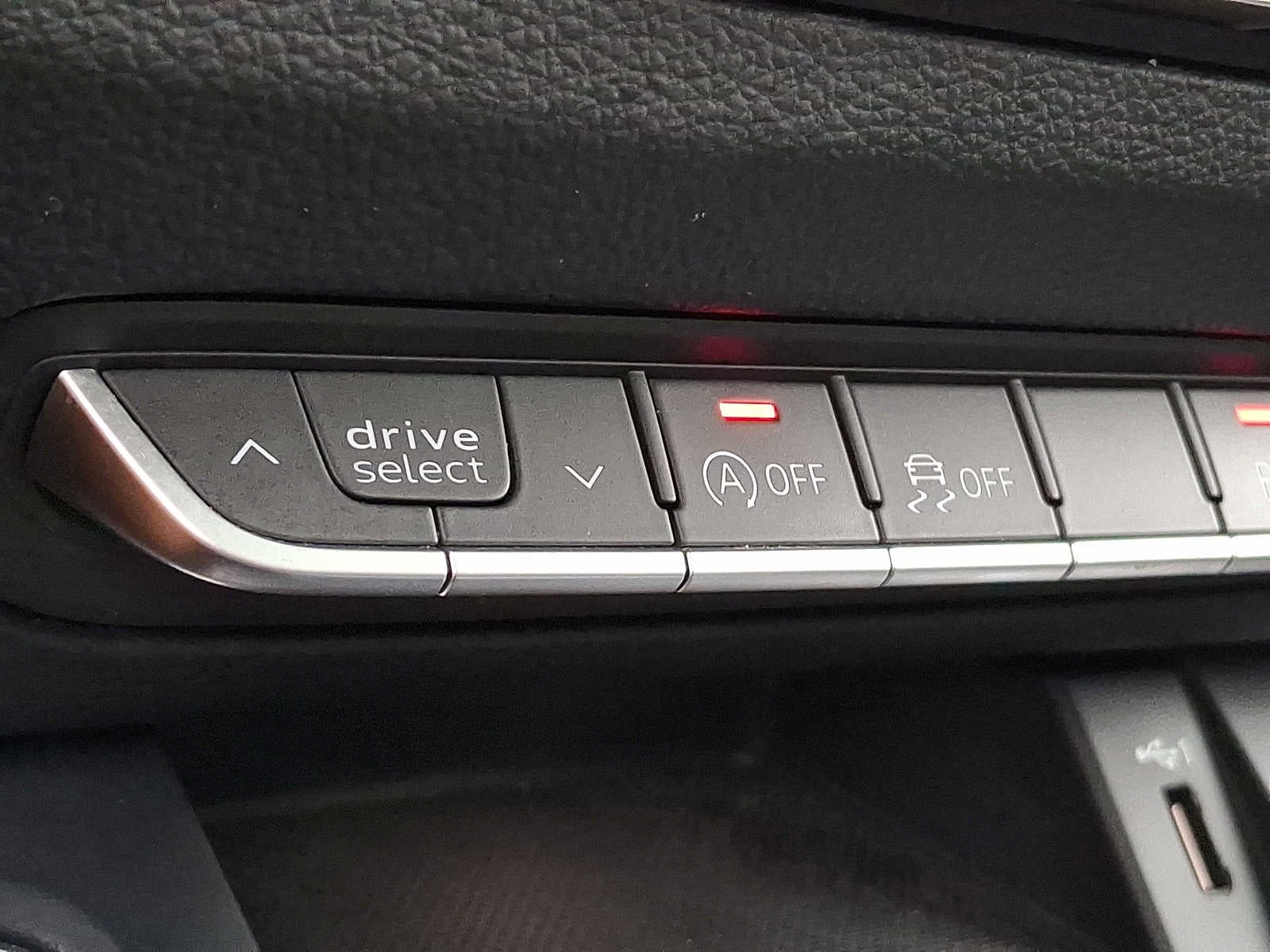 2019 Audi Q5 Premium Plus 45 TFSI quattro