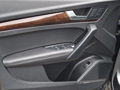 2019 Audi Q5 Premium Plus 45 TFSI quattro