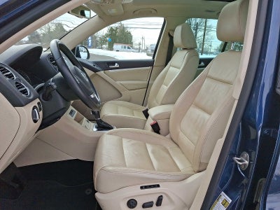 2012 Volkswagen Tiguan 4WD 4dr Auto SEL