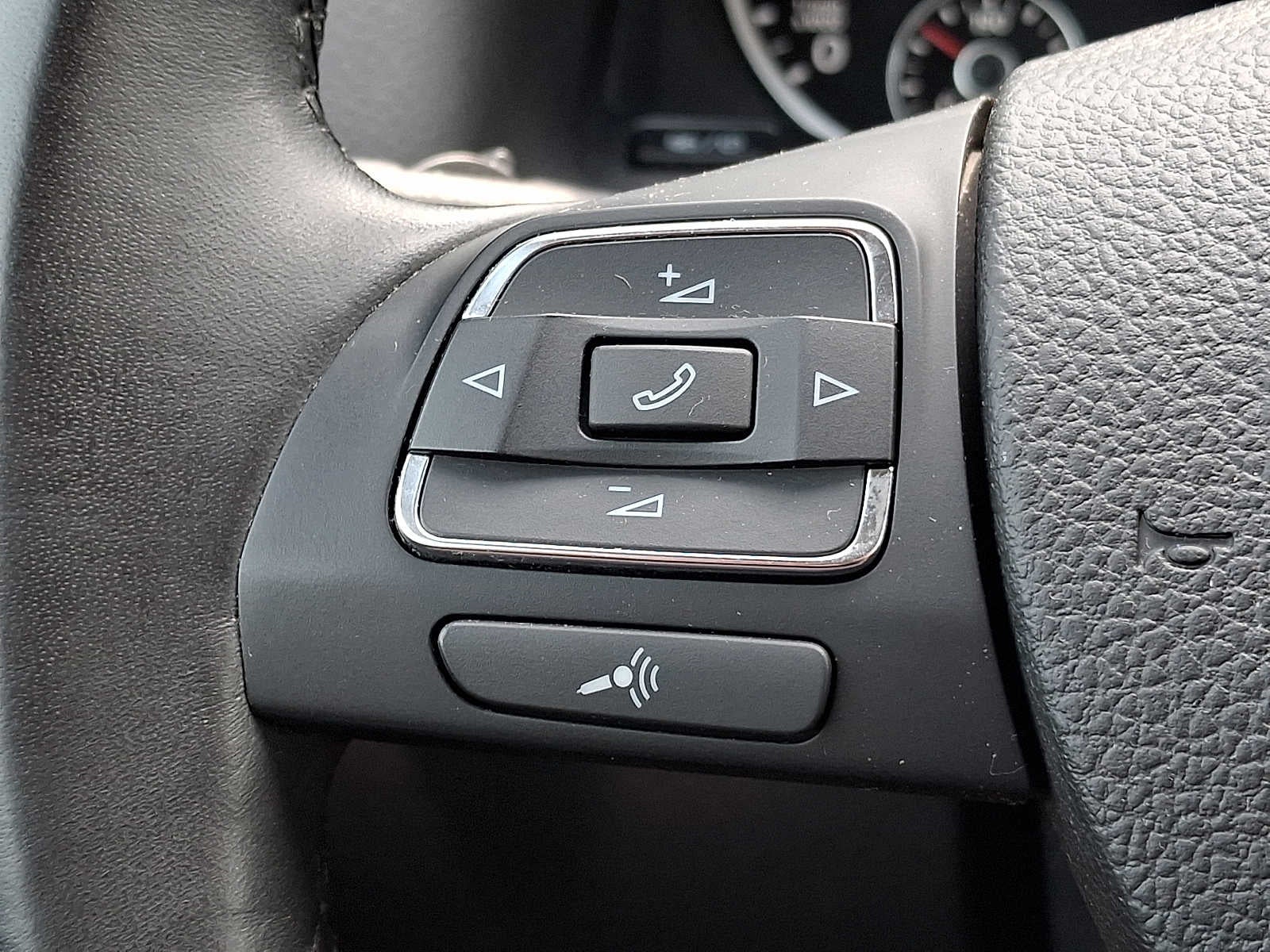 2017 Volkswagen Tiguan 2.0T S 4MOTION