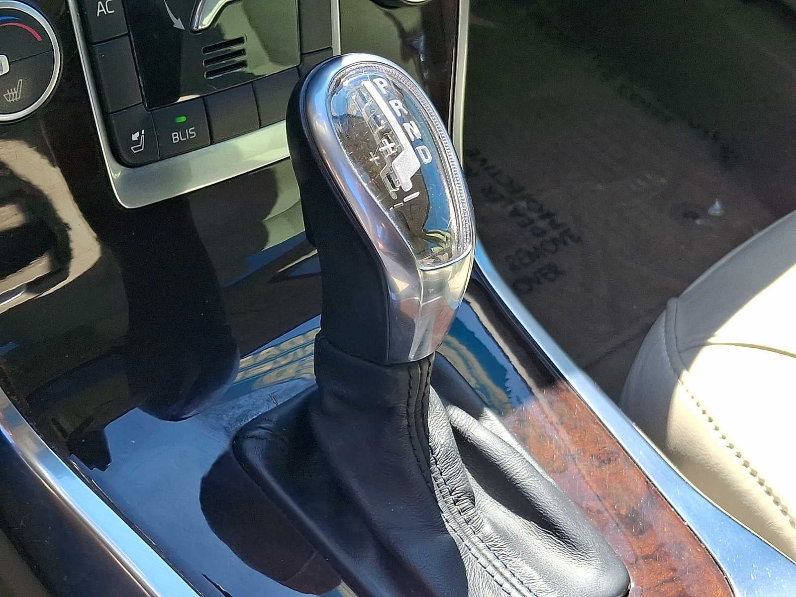 2013 Volvo S80 4dr Sdn 3.2L Platinum w/Moonroof