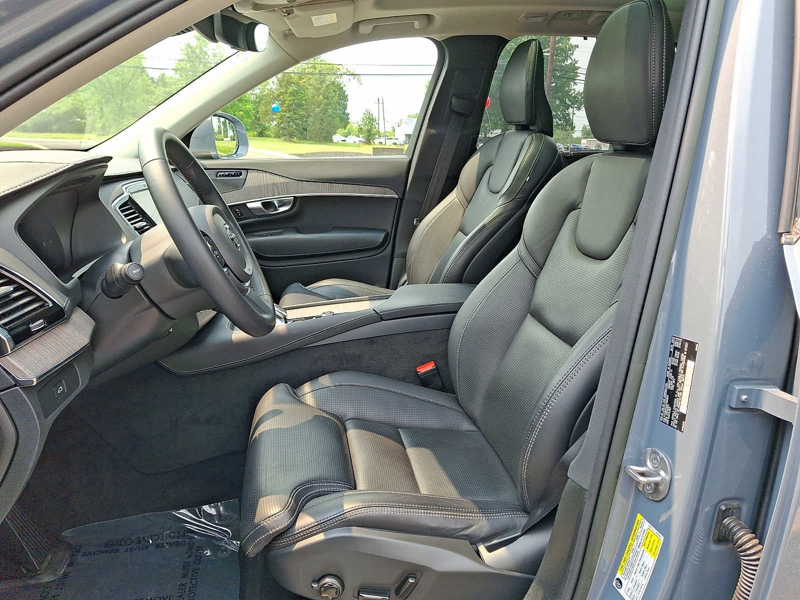 2023 Volvo XC90 B6 AWD Ultimate 7P